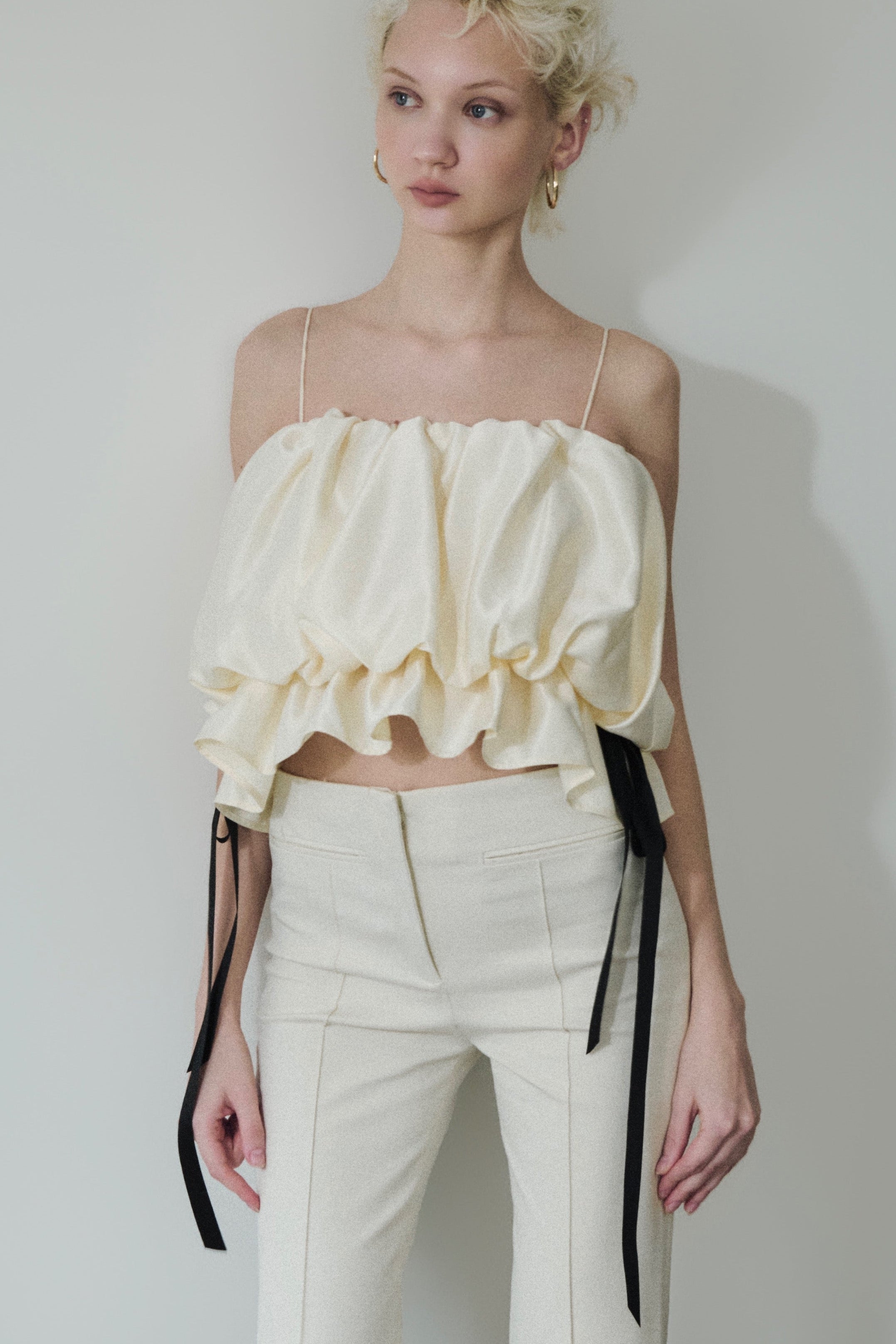 BOVERA Satin Lueur Blouse 再入荷アイテム RESTOCK 〉Satin Lueur Blouse