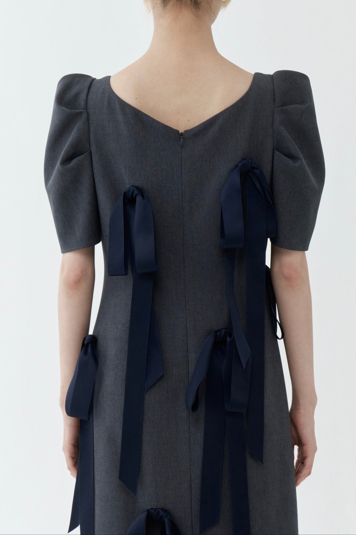 〈 RESTOCK 〉Long Ribbon Midnight Dress
