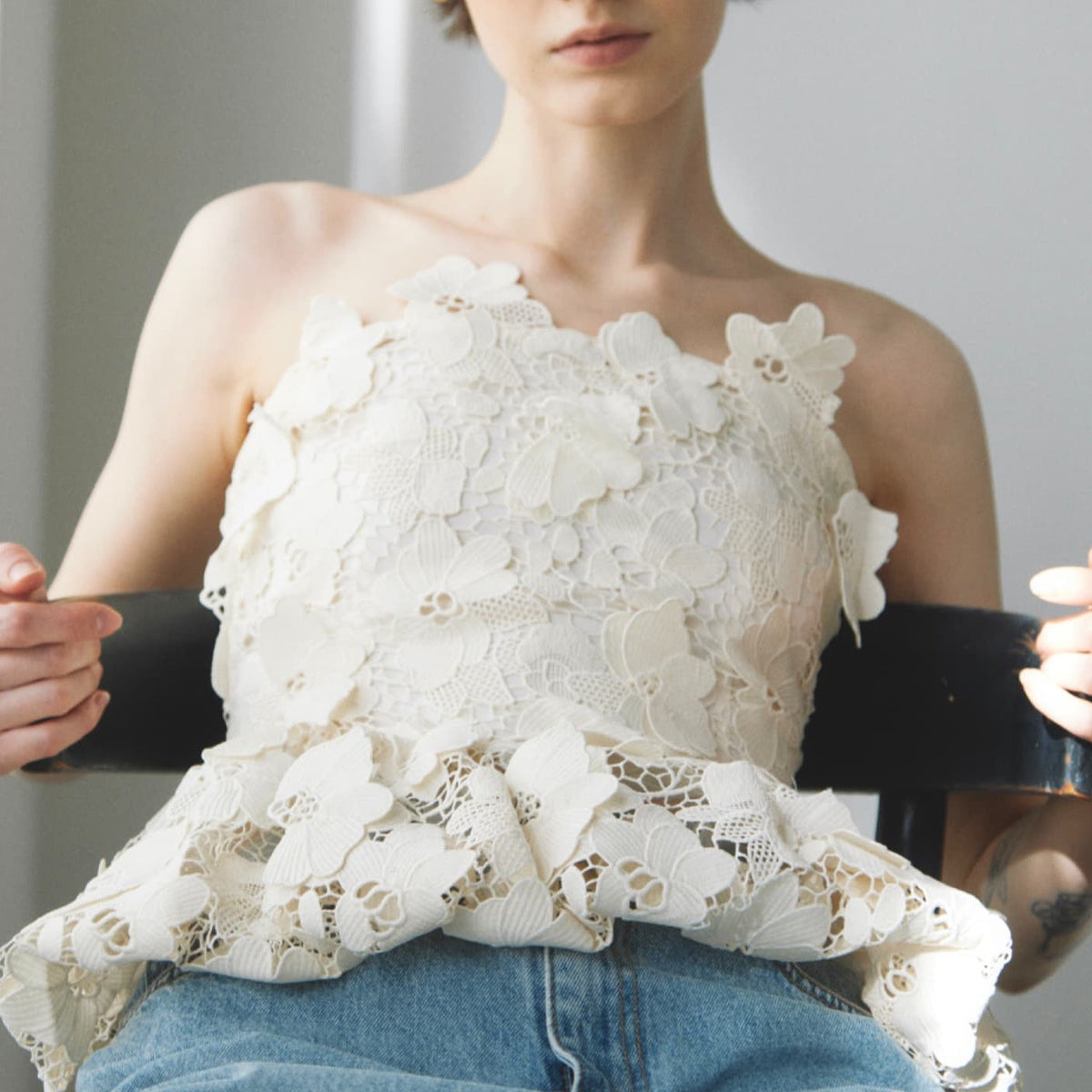 RESTOCK 〉Flower Motif Bustier