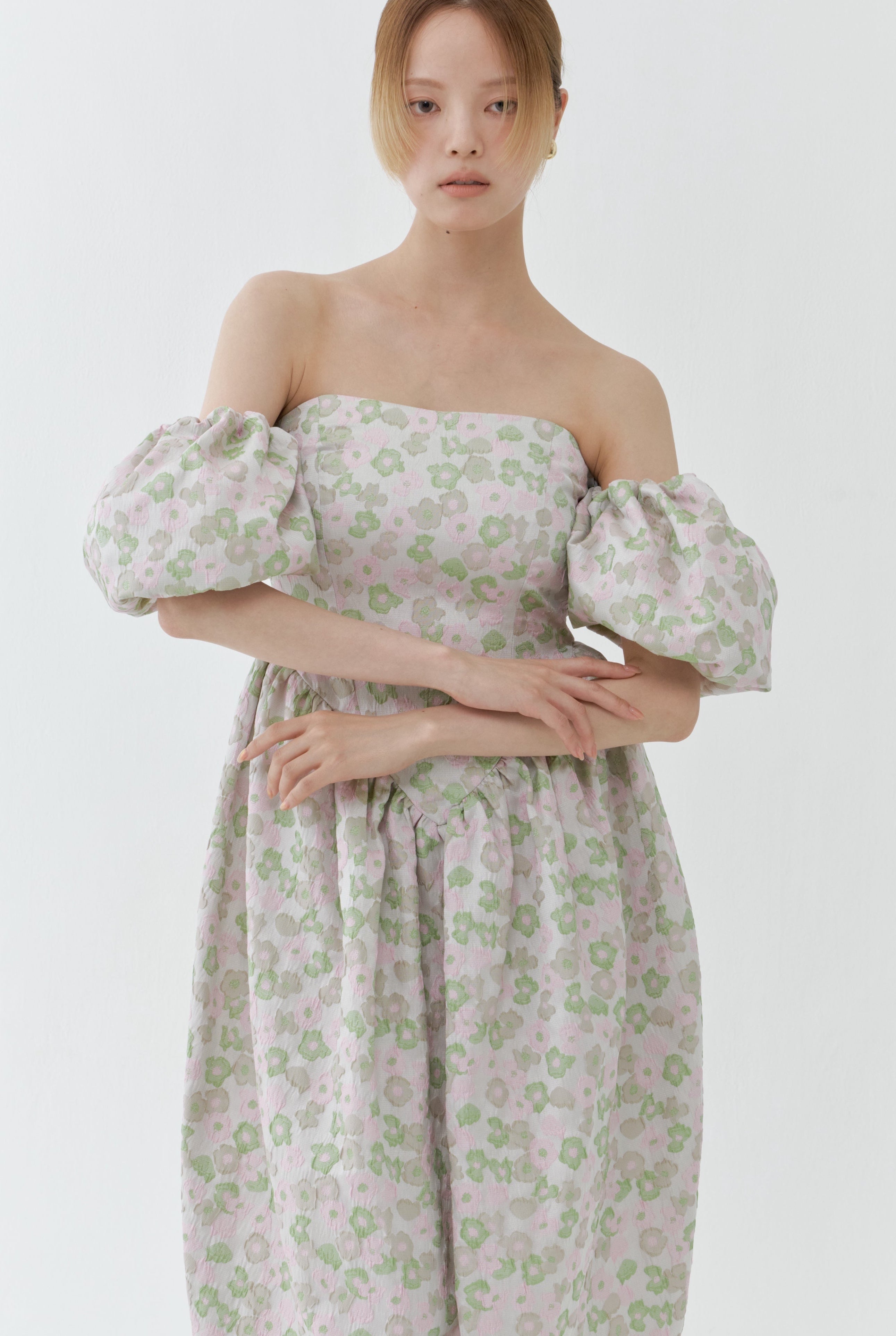 〈 PRE ORDER 〉Garden Bloom Dress